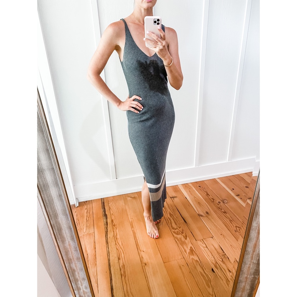 Midi knit dress Small